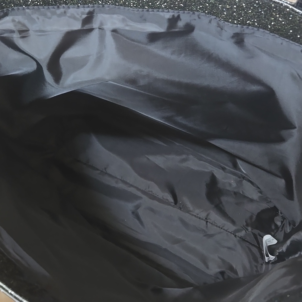New Jimmy Choo Parfums Oversized Shiny Black Patent-Like Tote Bag - Picture 8 of 9